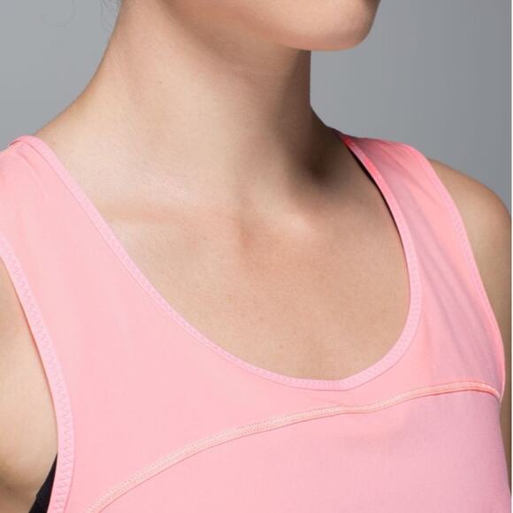 Lululemon Tank Run Split Single Coral SZ 10 - Picture 6 of 12
